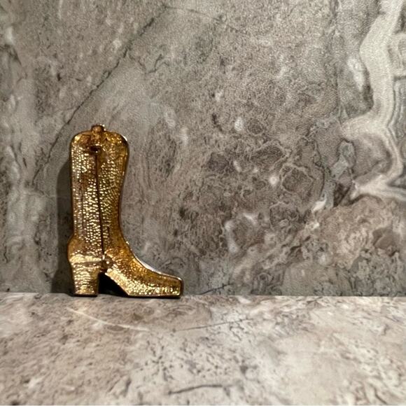 Western Mates Hand Painted Blue Enamel 18k Gold Plated Cowboy Boot Pin Brooch - Picture 3 of 8